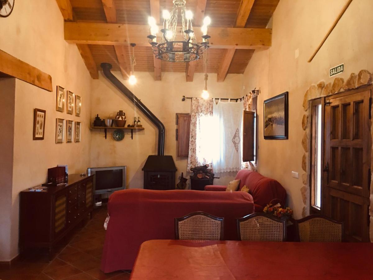 Penzion La Casa Del Cartero Pablo Saldana de Ayllon Exteriér fotografie